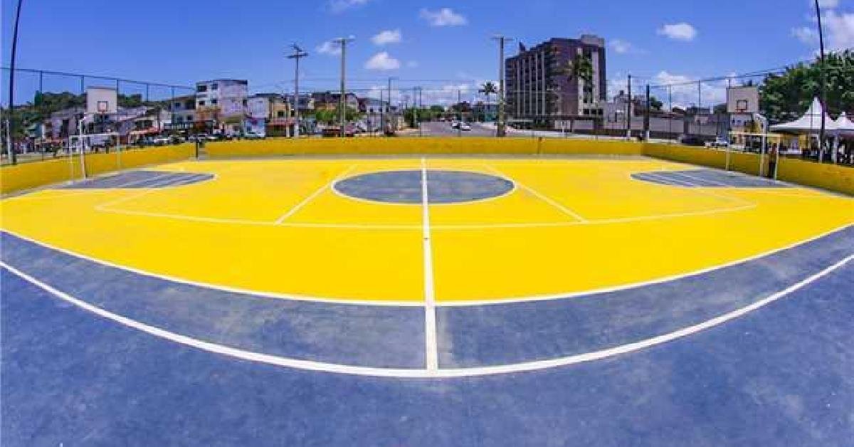 PREFEITO MÁRIO ALEXANDRE INAUGURA QUADRA POLIESPORTIVA DA LITORÂNEA