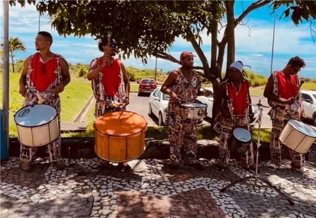 ECONOMIA SOLIDÁRIA APRESENTA PRODUTOS PARA TURISTAS DURANTE TEMPORADA DE CRUZEIROS EM ILHÉUS 