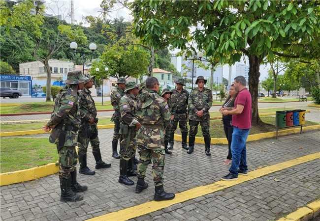 GUARDA-PARQUES DE ILHÉUS RECEBEM NOVO FARDAMENTO E SEMA DESTACA EMPENHO DA GESTÃO MUNICIPAL