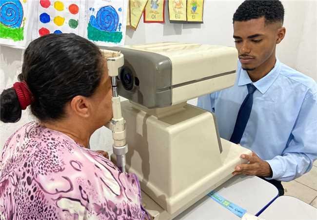 SAÚDE NA COMUNIDADE LEVA MAIS DE MIL ATENDIMENTOS AOS MORADORES DO MALHADO E AMPLIA AÇÕES EM ILHÉUS 