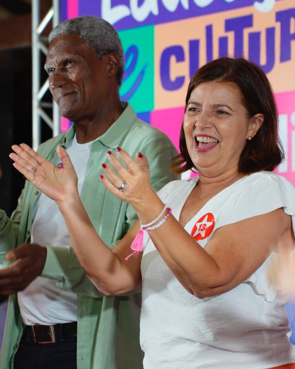 ADÉLIA GARANTE QUE ILHÉUS VOLTARÁ A TER CARNAVAL E VAI REALIZAR UM DOS MELHORES SÃO JOÃO DA BAHIA