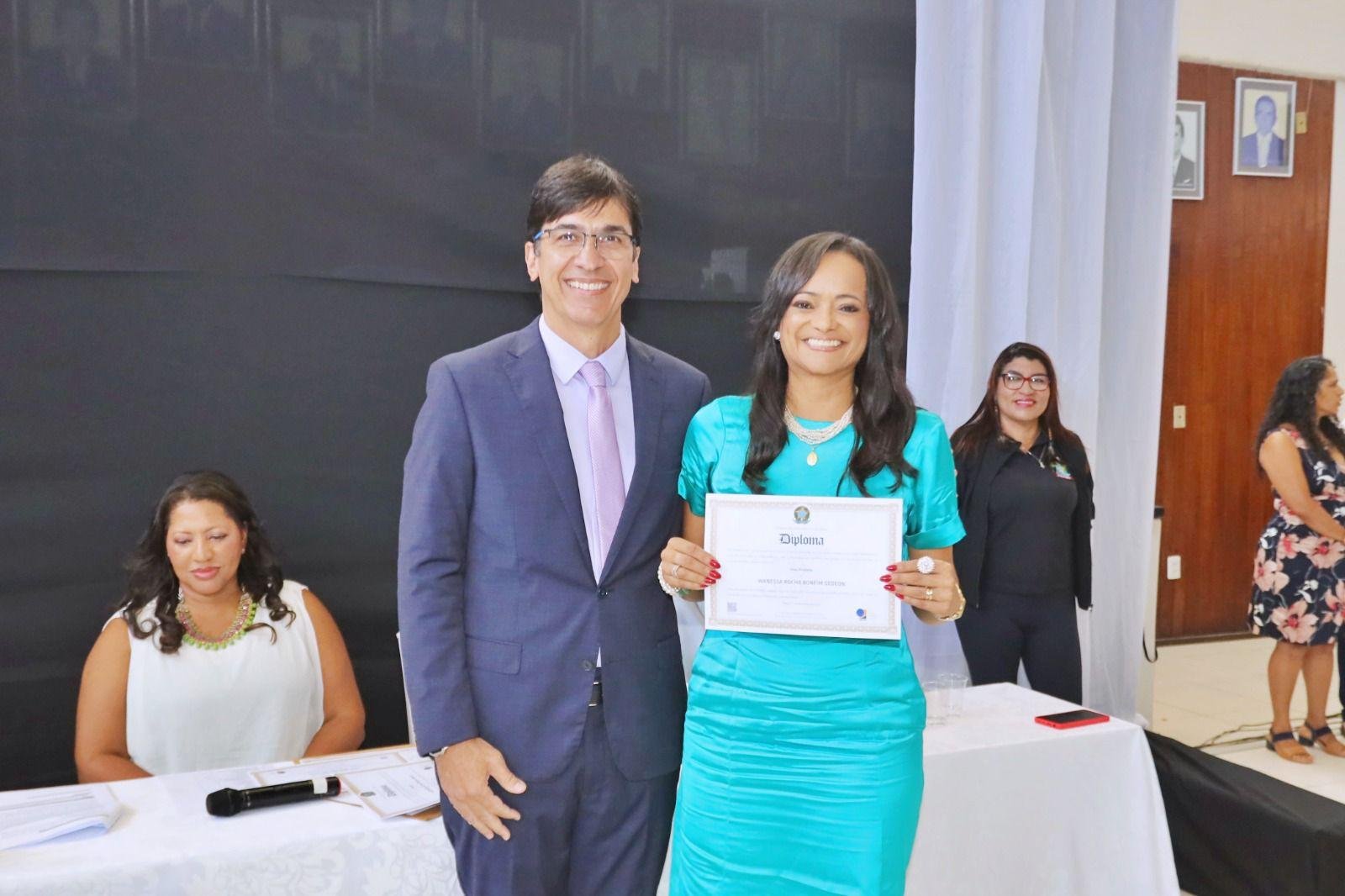 JUSTIÇA ELEITORAL DIPLOMA PREFEITO VALDERICO JR, VICE-PREFEITA WANESSA GEDEON E VEREADORES DE ILHÉUS