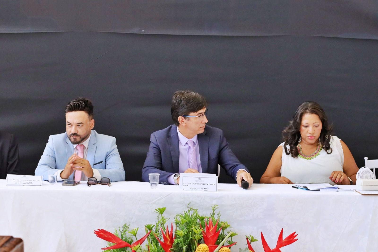 JUSTIÇA ELEITORAL DIPLOMA PREFEITO VALDERICO JR, VICE-PREFEITA WANESSA GEDEON E VEREADORES DE ILHÉUS