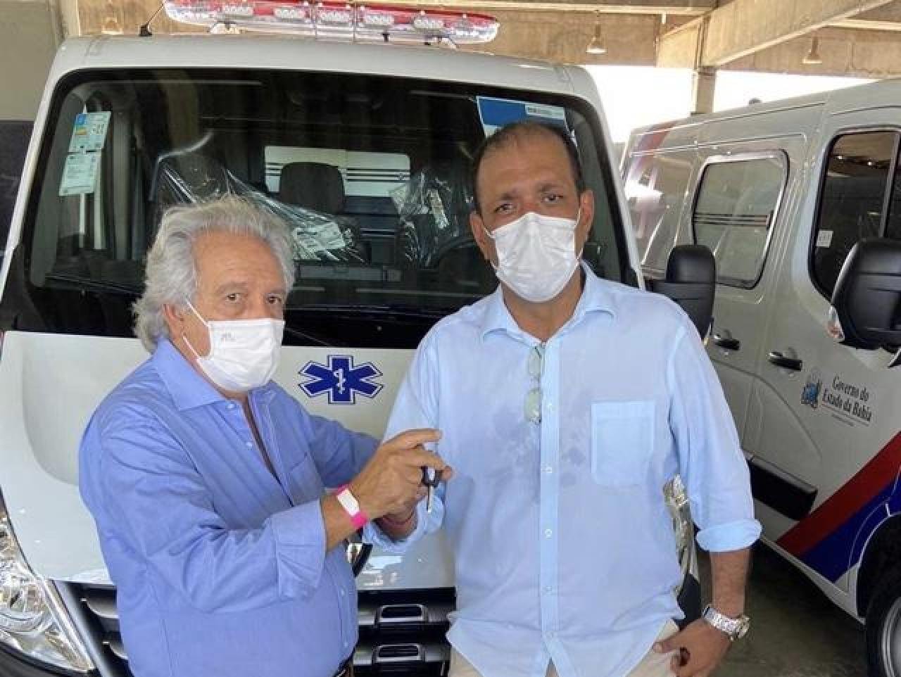 ILHÉUS RECEBE NOVA AMBULÂNCIA PARA ATENDER USUÁRIOS DO SUS