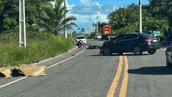 MOTOCICLISTA MORRE EM ACIDENTE NA BA-001, PRÓXIMO A CURURUPE, EM ILHÉUS