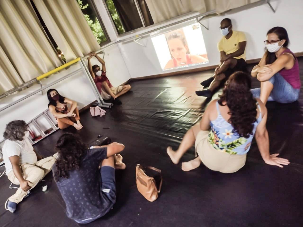 ELENCO DO TEATRO POPULAR DE ILHÉUS RETOMA ATIVIDADES PRESENCIAIS PELA PRIMEIRA VEZ DESDE O INÍCIO DA PANDEMIA 