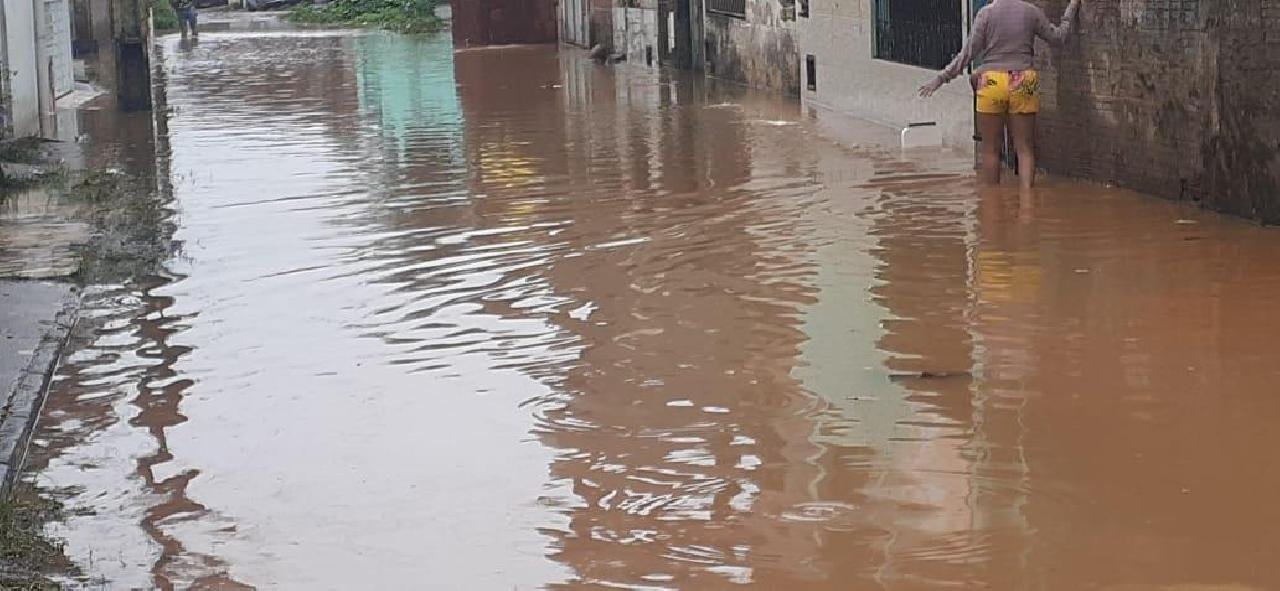 DESALOJADOS EM ILHÉUS SÃO ATENDIDOS PELO CRAS 