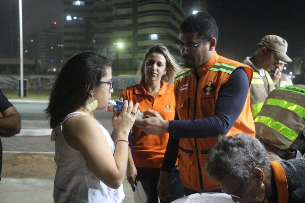 OPERAÇÃO LEI SECA DO DETRAN FAZ MAIS DE DUAS MIL ABORDAGENS NO FERIADÃO