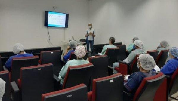 NÚCLEO DO HOSPITAL REGIONAL COSTA DO CACAU SISTEMATIZA TREINAMENTOS PARA MELHORAR ASSISTÊNCIA E BUSCAR A ACREDITAÇÃO HOSPITALAR