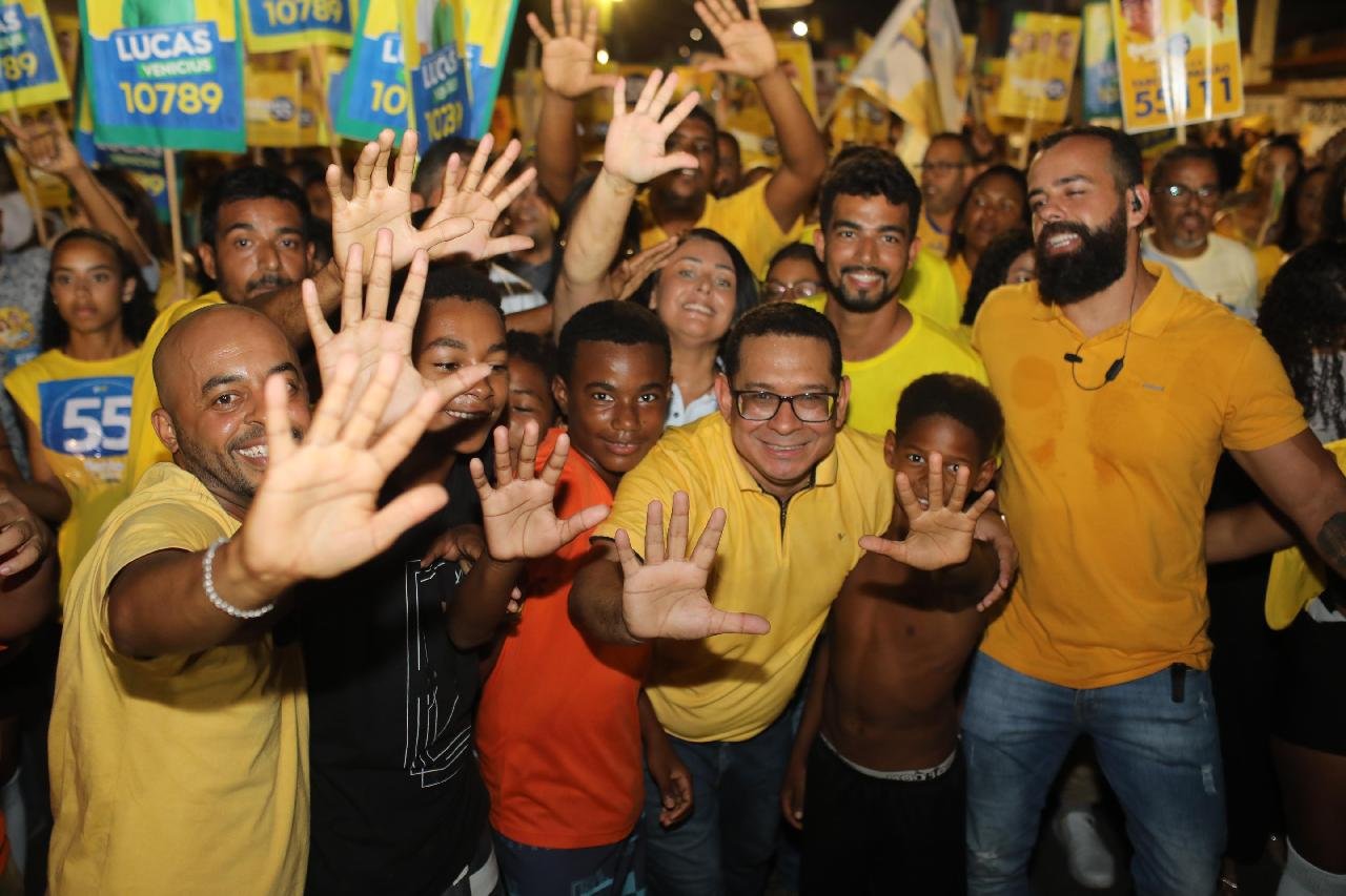 BENTO LIMA REALIZA CAMINHADA NA BARRA EM ILHÉUS