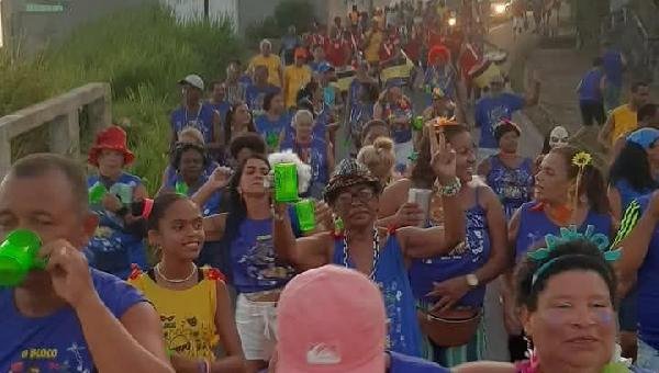 MEIO SÉCULO DE DEBOCHE: O BLOCO QUE MANTÉM VIVA A TRADIÇÃO DO CARNAVAL DE ILHÉUS