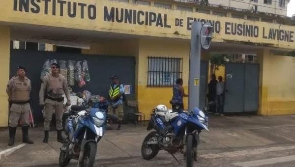 ILHÉUS: POLICIAMENTO É REFORÇADO NAS ESCOLAS APÓS AMEAÇAS DE SUPOSTOS ATAQUES