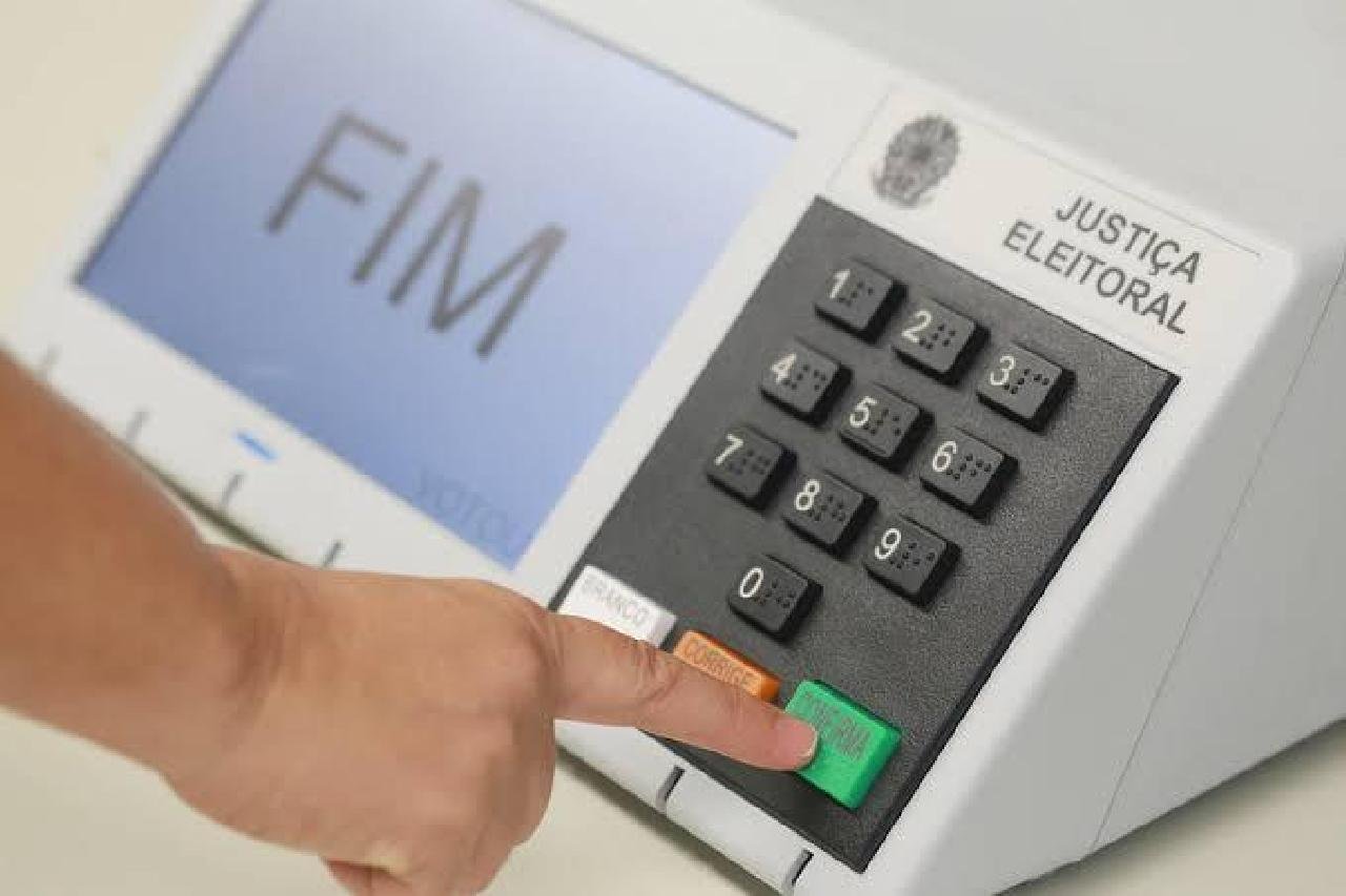 ESTUDO DA CNM MOSTRA QUE AS ELEIÇÕES 2024 REGISTRARAM A MAIOR TAXA FE REELEIÇÃO DE PREFEITOS NA HISTÓRIA