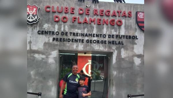 GOLEIRO MIRIM ILHEENSE É APRESENTADO AO FLAMENGO