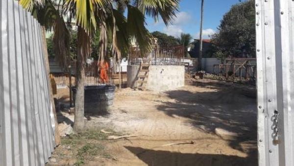 JUÍZA ORDENA QUE PREFEITURA E EMBASA SUSPENDAM OBRA NA MARAMATA