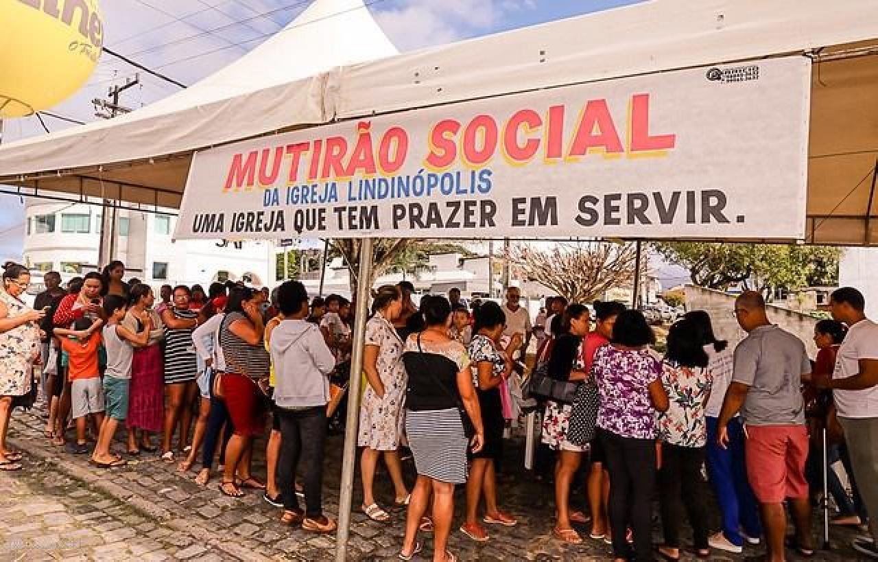 COMUNIDADE DA CONQUISTA E ADJACÊNCIAS ATENDIDA EM MUTIRÃO SOCIAL