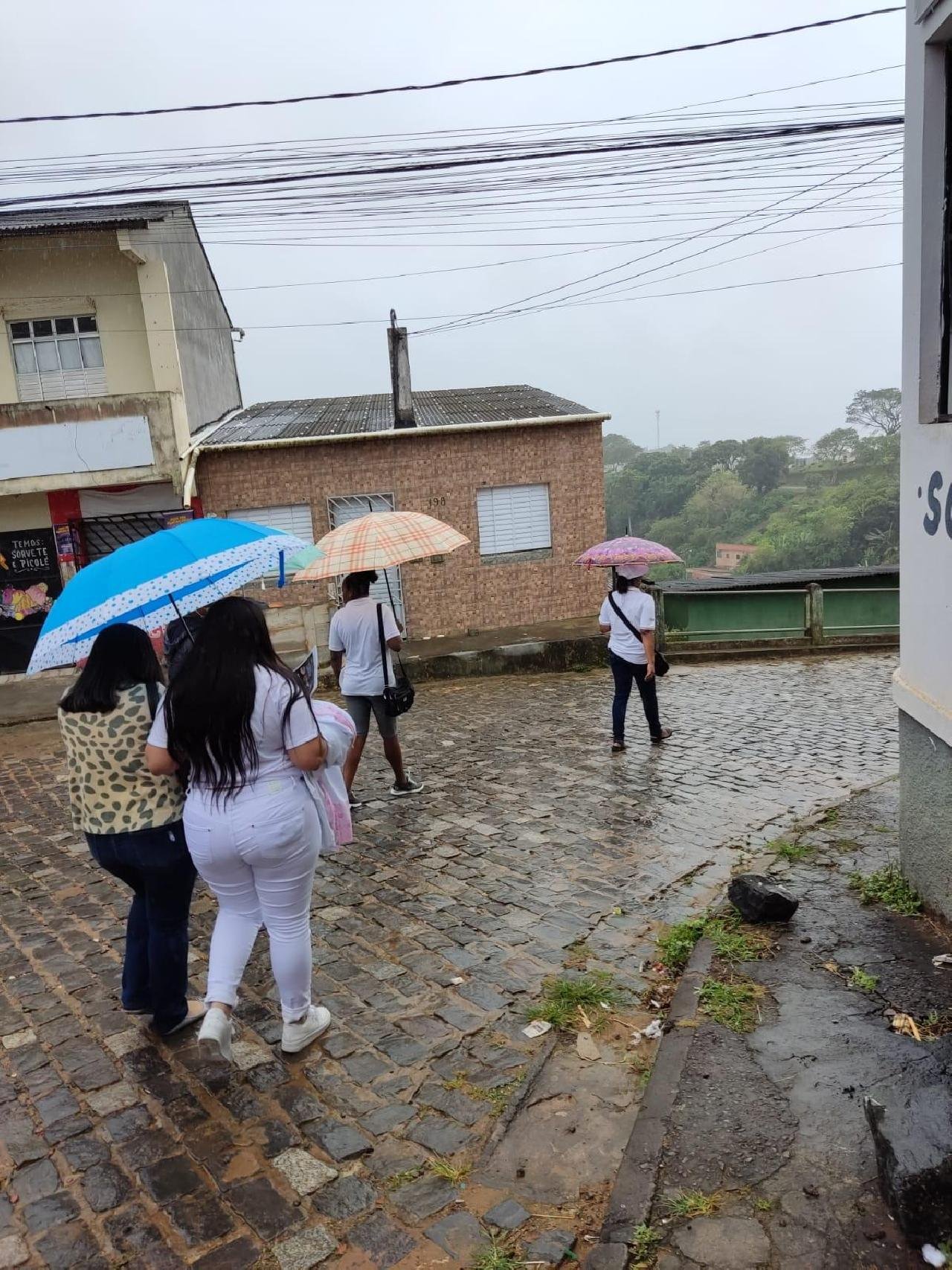 ESTUDANTES DA FACULDADE DE ILHÉUS E DA FACULDADE MADRE THAÍS FAZEM BUSCA POR CASOS SUSPEITOS DE HANSENÍASE