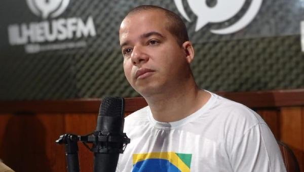 "NÓS NÃO ESTAMOS INICIADO UMA UNIÃO COM VALDERICO. A PRÉ-CAMPANHA DE CORONEL RESENDE ESTÁ MANTIDA", DISSE THIAGO MANTINS (PL)