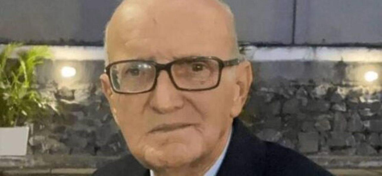 MORRE PROFESSOR MANOEL RENATO DE SOUZA