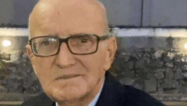 MORRE PROFESSOR MANOEL RENATO DE SOUZA