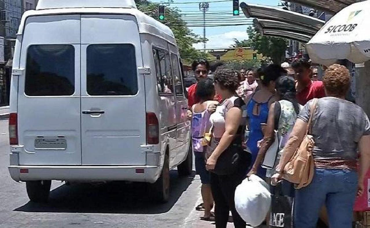 USO DE TRANSPORTE CLANDESTINO NA BAHIA AUMENTA APÓS SUSPENSÃO DE TRANSPORTE COLETIVO