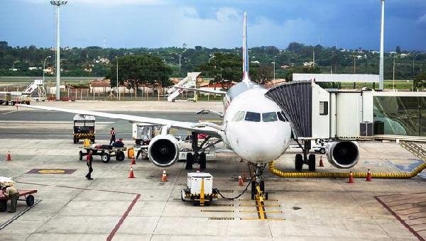 GOVERNO ECONOMIZARÁ R$ 15 MILHÕES COM COMPRA DIRETA DE PASSAGENS AÉREAS