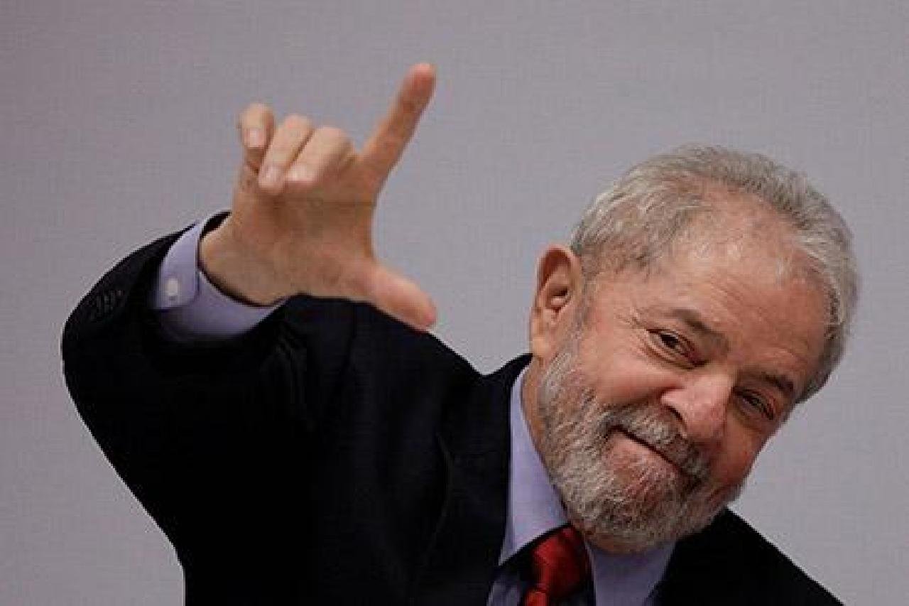 PEDIDOS DE ENTREVISTA DE LULA NÃO PRECISAM MAIS DE AUTORIZAÇÃO JUDICIAL