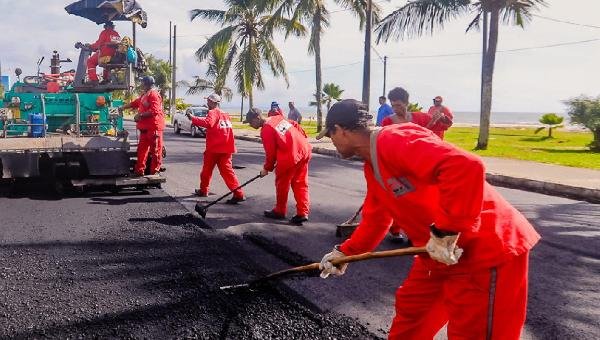 GOVERNO MUNICIPAL REQUALIFICA 27 LOCALIDADES COM O PROGRAMA ASFALTO LEGAL