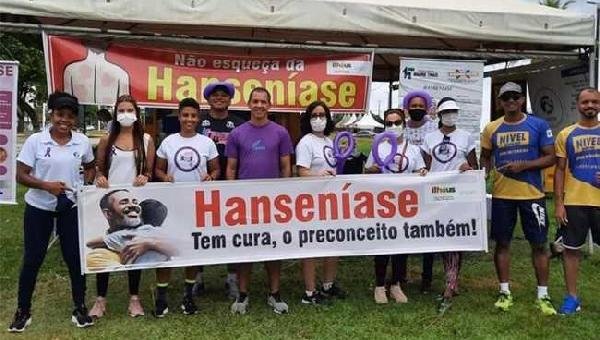 JANEIRO ROXO: SESAU REFORÇA CONSCIENTIZAÇÃO SOBRE HANSENÍASE E PROMOVE AÇÃO NO CENTRO DE ILHÉUS