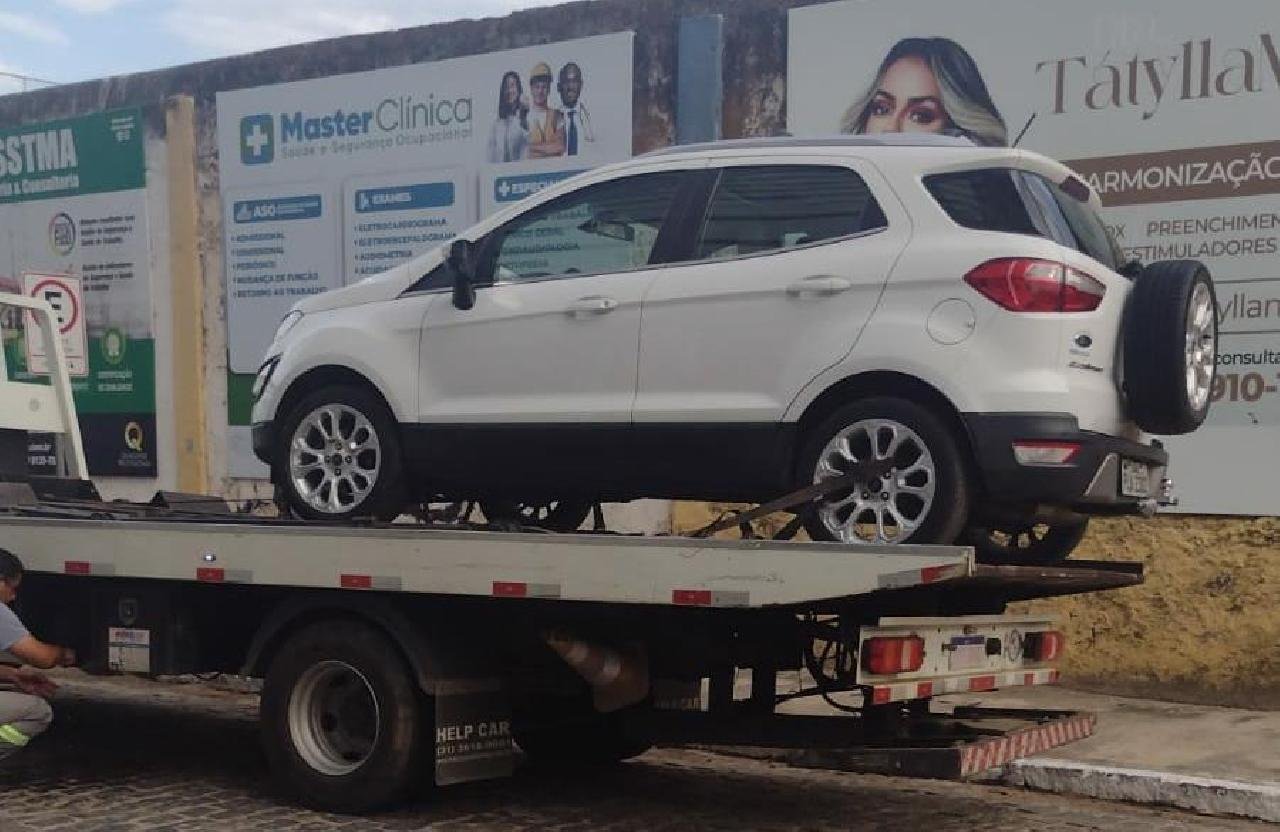 MOTORISTAS DENUNCIAM QUE ESTÃO SENDO LESADOS POR EMPRESA DE GUINCHO AUTORIZADA PELO DETRAN-BA