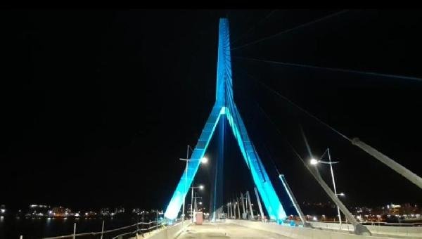 FASE FINAL: VEJA O PENÚLTIMO TESTE DE ILUMINAÇÃO DA NOVA PONTE DE ILHÉUS