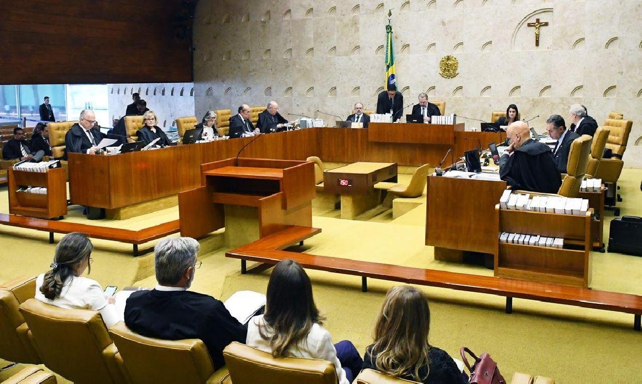 STF MANTÉM VOTAÇÃO MÍNIMA PARA DEPUTADO EM ELEIÇÃO PROPORCIONAL