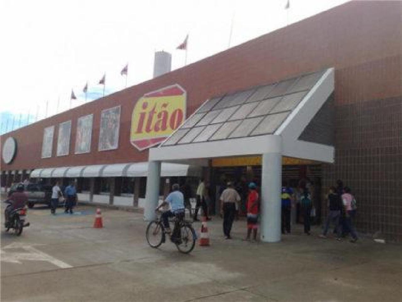 ITABUNA: 30 TRABALHADORES DO SUPERMERCADO ITÃO TESTAM POSITIVO PARA COVID-19