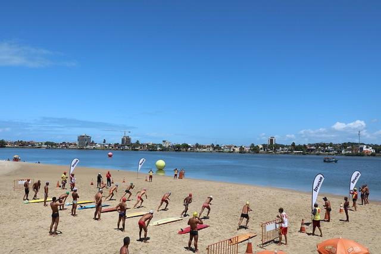 SIMPÓSIO E CAMPEONATO DE SALVAMENTO AQUÁTICO REÚNE MULTIDÃO EM ILHÉUS