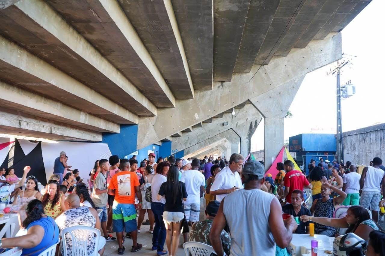 SALÁRIOS, BENEFÍCIOS E RESPEITO FORAM PAUTA EM COMEMORAÇÃO AO DIA DO SERVIDOR PÚBLICO