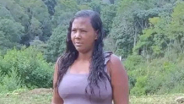 MULHER É ENCONTRADA MORTA EM IBIRATAIA