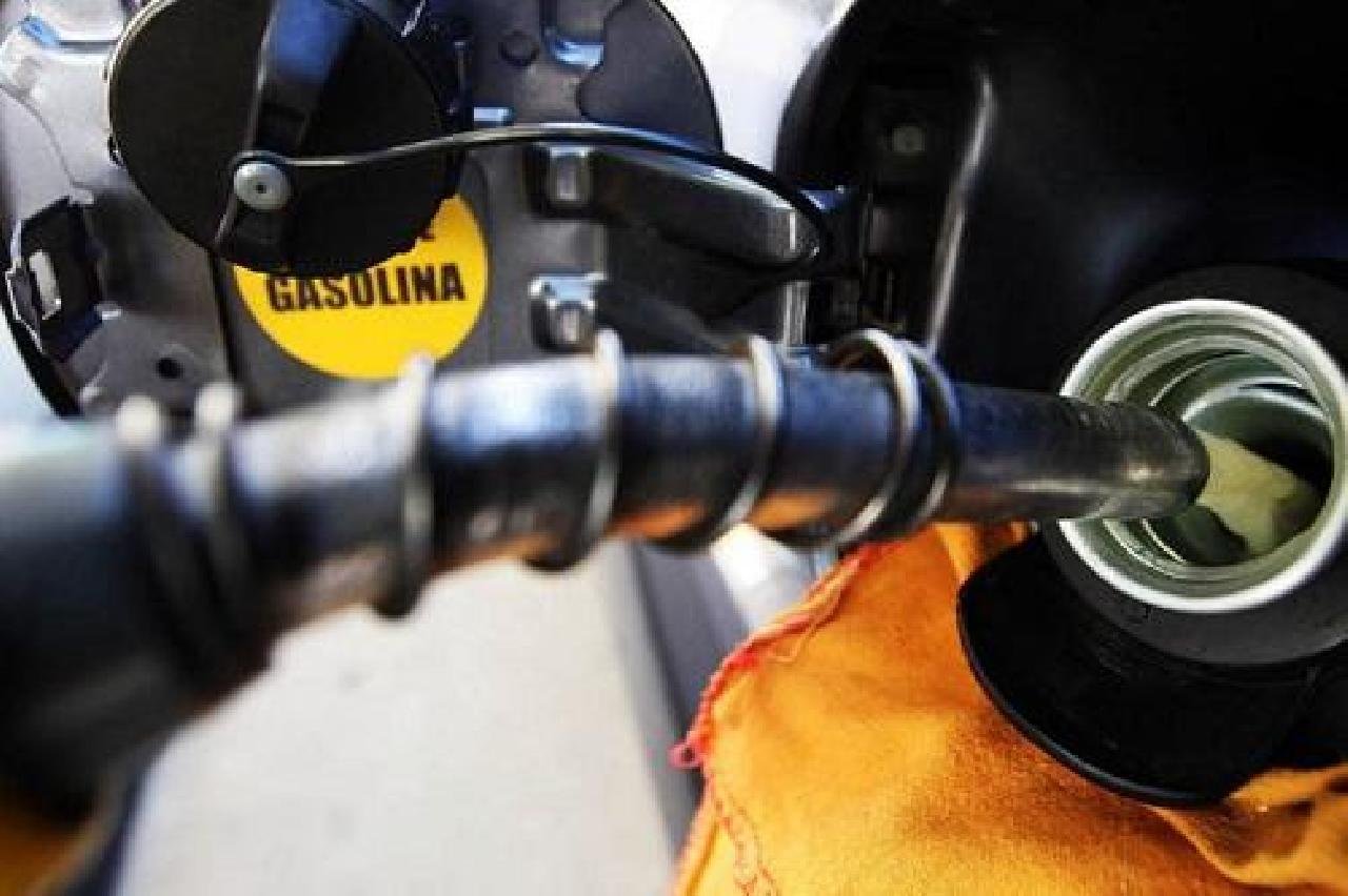 PETROBRAS ANUNCIA REAJUSTE DA GASOLINA E DO DIESEL NAS REFINARIAS