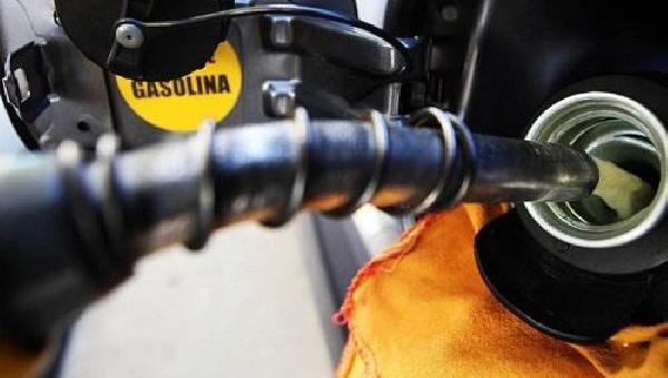 PETROBRAS ANUNCIA REAJUSTE DA GASOLINA E DO DIESEL NAS REFINARIAS