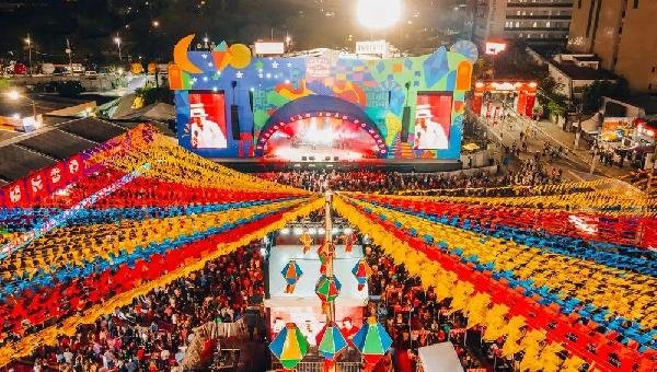 "VAI TER SÃO JOÃO EM ILHÉUS!” AFIRMOU O PREFEITO VALDERICO NA ABERTURA DOS TRABALHOS LEGISLATIVOS