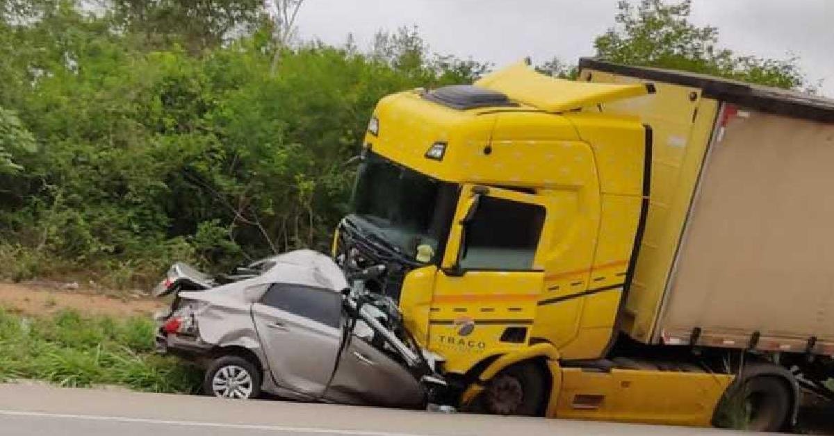 ACIDENTE MATA QUATRO PESSOAS NA BR 116 O Tabuleiro