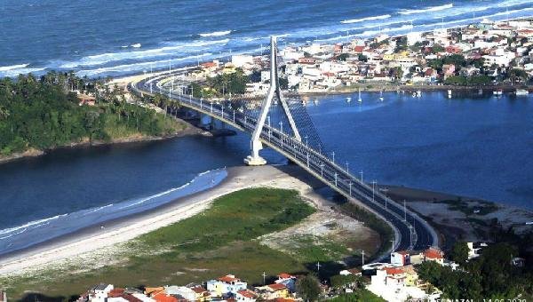 GRUPO POSITIVO COMEÇA A CONTRATAR EM ILHÉUS 