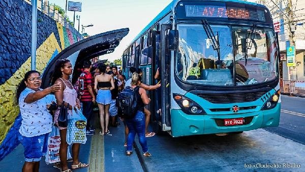 TRANSPORTE PÚBLICO EM ILHÉUS TEM HORÁRIO ESPECIAL NO FIM DE ANO