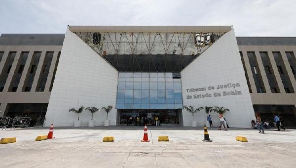 ELEIÇÃO PARA ESCOLHA DO NOVO PRESIDENTE DO TJ-BA É ADIADA