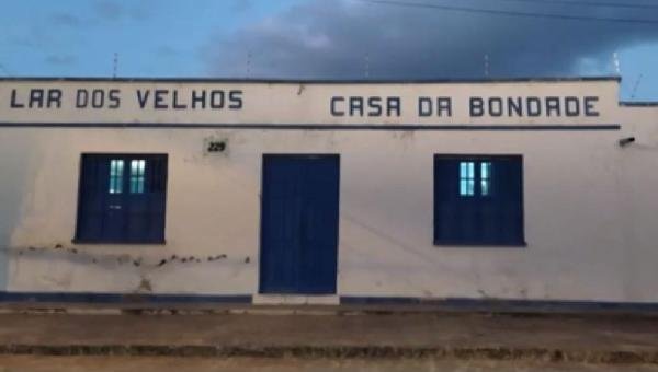 MAIS DE 10 IDOSOS QUE MORAM EM ABRIGO DE ITABERABA, NA BAHIA, TESTAM POSITIVO PARA COVID-19