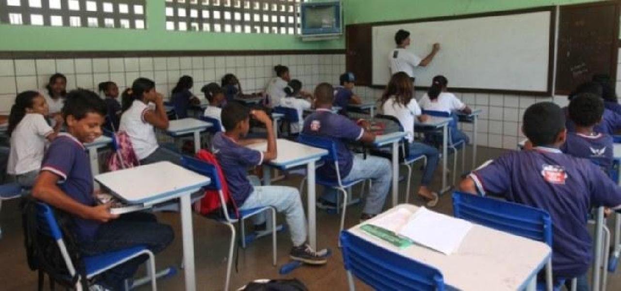 ESTADO ABRE 10 MIL VAGAS PARA MONITORES DO PROGRAMA MAIS ESTUDO