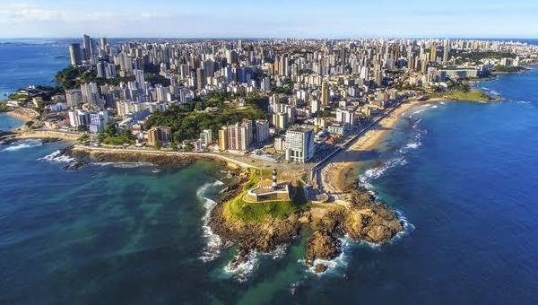 COM CASOS EM CRESCIMENTO CIDADES DA BAHIA FLEXIBILIZAM MEDIDAS RESTRITIVAS