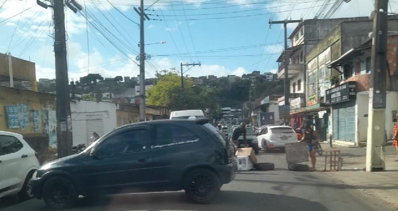 TRÂNSITO JÁ ESTÁ LIBERADO NA AVENIDA UBAITABA, EM ILHÉUS