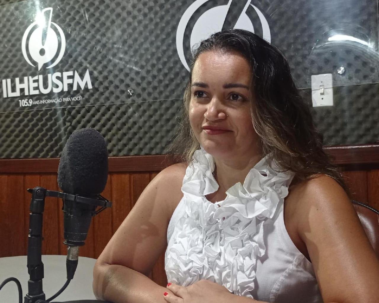 "O CONTEXTO ATUAL NÃO TEM FAVORECIDO A SAÚDE MENTAL", AFIRMA DRA. PRICILA MARTINS