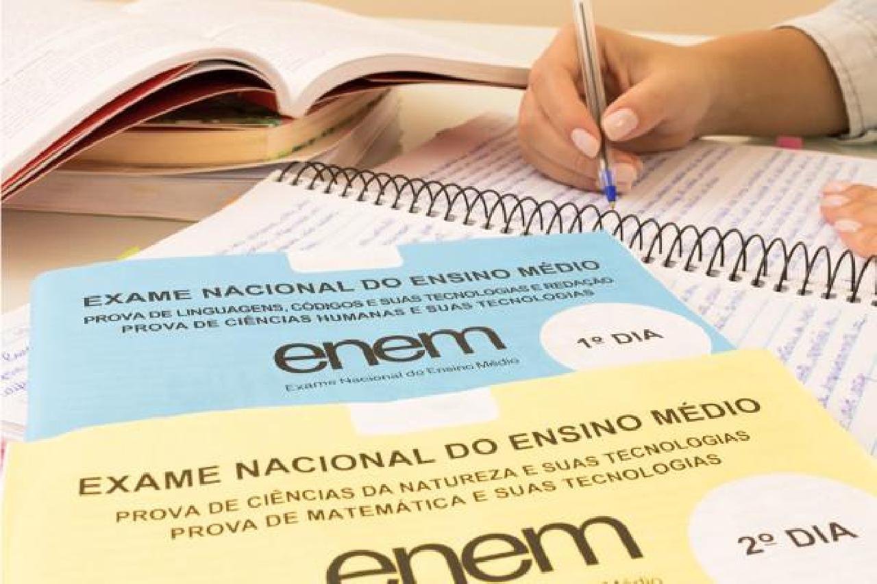 APÓS ALTERAÇÕES NO FIES, REDAÇÃO TERÁ MAIS PESO NA PROVA DO ENEM