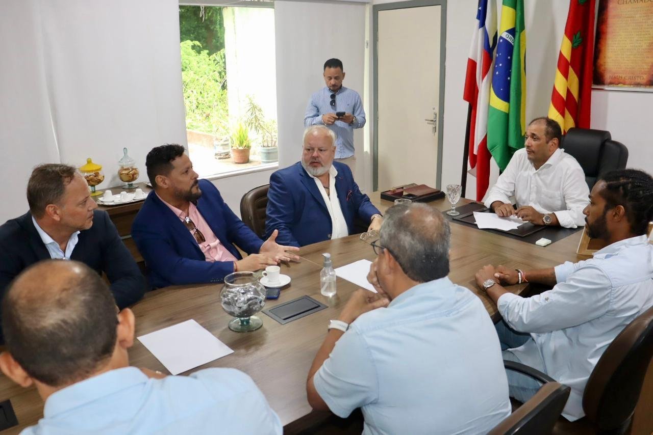 REUNIÃO DISCUTE ANDAMENTO DE PROJETOS PARA A ZONA NORTE DE ILHÉUS